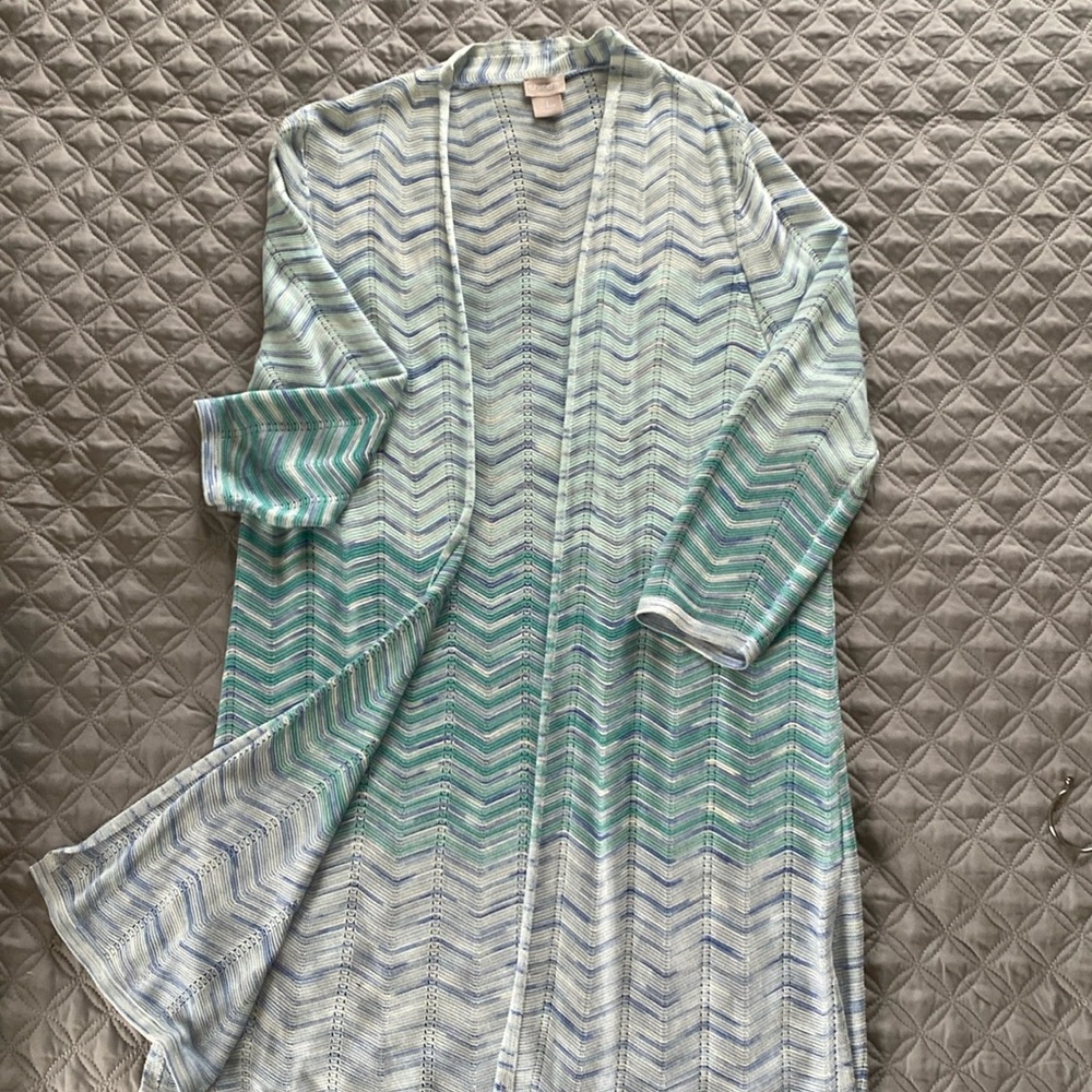 Pretty blue/ teal open front cardigan.